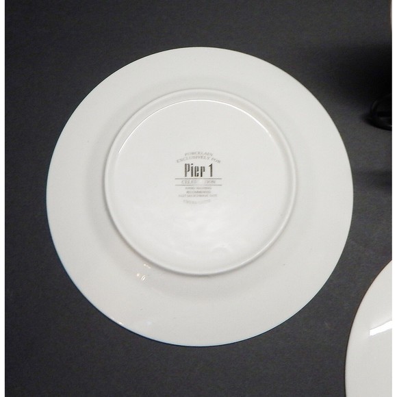 Pier 1 Imports Celebration Salad Plate Red Blue Green Purple Stars Set of 4 - Picture 7 of 14